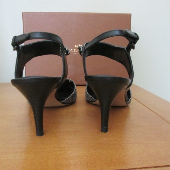 Coach Garland Snakeskin Heels - Size 8 - Picture 4 of 7